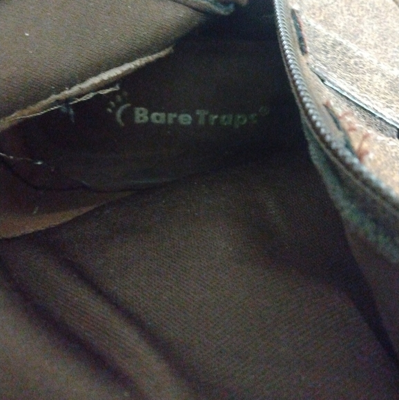 Boots - Picture 12 of 12